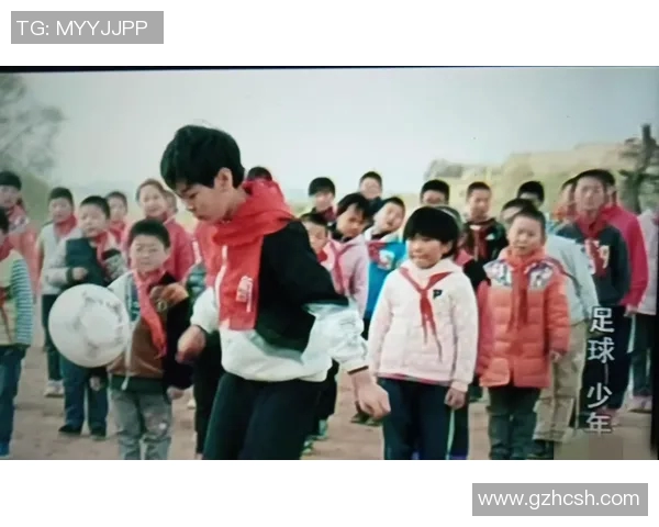 足球明星童年故事揭秘他们小时候的梦想与奋斗历程电影回顾